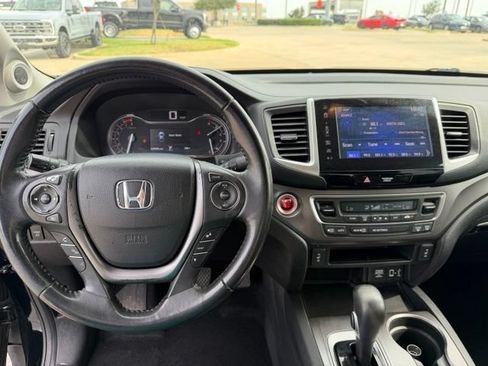 Used 2018 Honda Ridgeline RTL-T image 13
