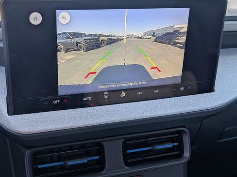 New 2026 Ford Maverick XLT image 3