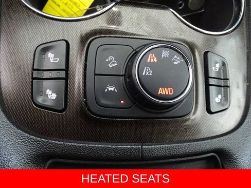 Certified 2023 GMC Acadia AT4 AWD/4WD image 11