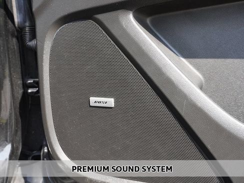 Used 2023 Chevrolet Traverse RS w/ LPO, Floor Liner Package AWD/4WD image 5