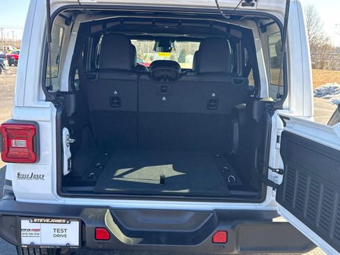 New 2026 Jeep Wrangler Sahara image 9
