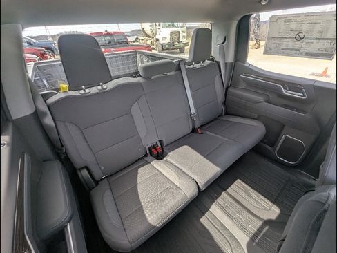 New 2026 GMC Sierra 1500 SLE w/ X31 Off-Road Package image 17