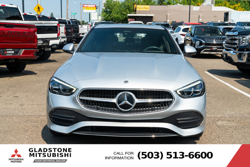 Used 2023 Mercedes-Benz C 300 Sedan image 2