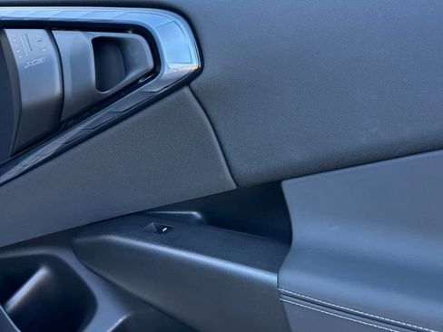 Used 2025 BMW X3 xDrive30i w/ Premium Package image 18