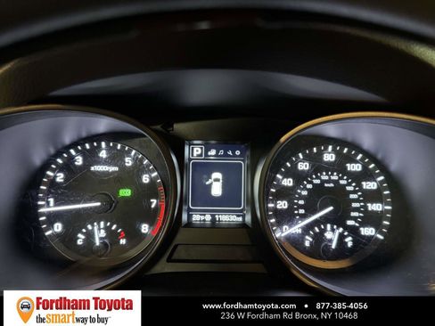 Used 2017 Hyundai Santa Fe Sport image 22