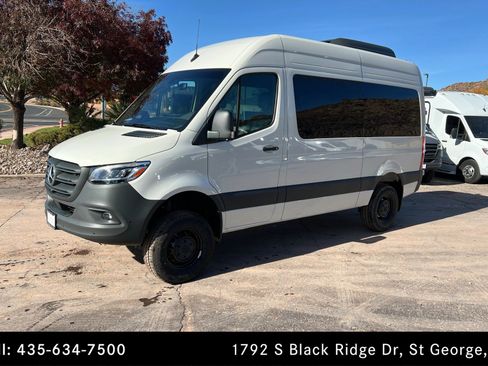 New 2026 Mercedes-Benz Sprinter 2500 image 1