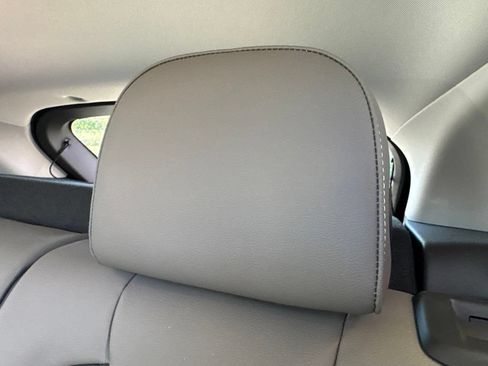 Used 2024 Chevrolet Trax ACTIV FWD image 53