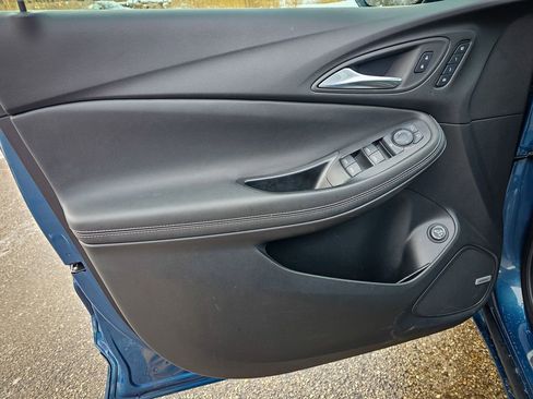 Certified 2024 Buick Encore GX Avenir w/ Avenir Technology Package image 10