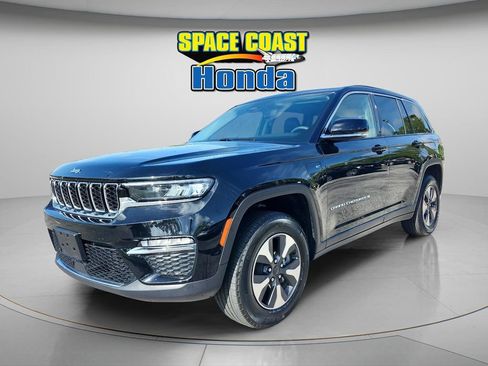 Used 2024 Jeep Grand Cherokee Limited 4xe AWD/4WD image 10