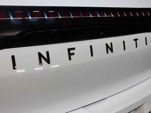 Used 2026 INFINITI QX80 Autograph AWD/4WD image 21