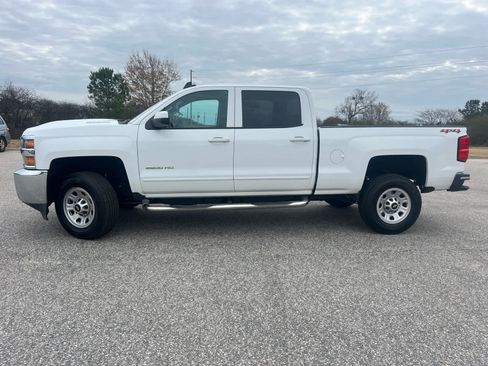 Used 2018 Chevrolet Silverado 2500 LT image 4