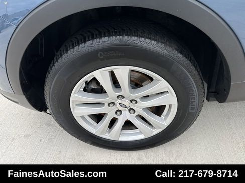 Used 2018 Ford Explorer XLT image 33