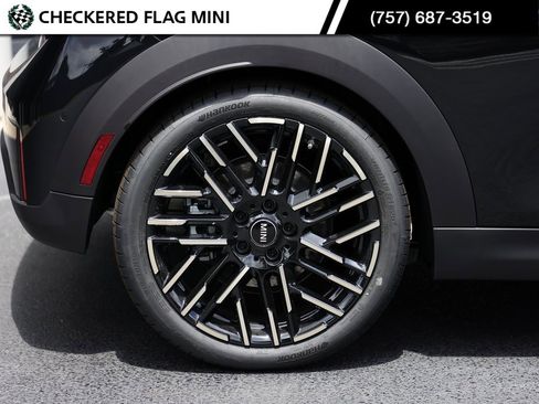 Used 2025 MINI Cooper S image 7