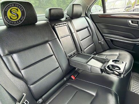 Used 2014 Mercedes-Benz E 350 4MATIC Sedan w/ Premium 1 Package image 19