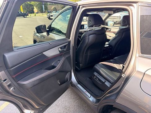 Used 2023 Acura MDX A-Spec AWD/4WD image 11