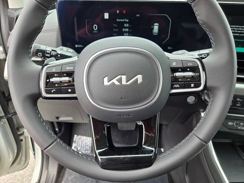 New 2026 Kia Carnival SX FWD image 16