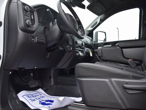 New 2026 Chevrolet Silverado 3500 W/T w/ WT Convenience Package image 6