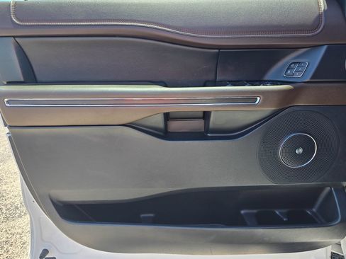 Used 2020 Ford Expedition King Ranch AWD/4WD image 8