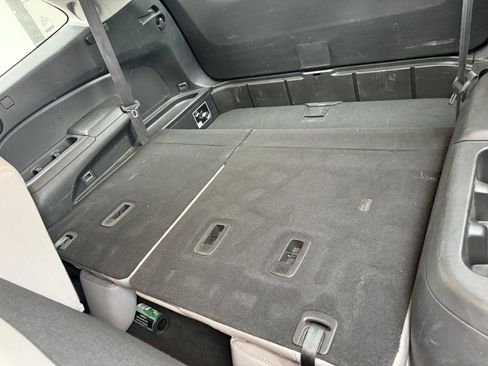 Used 2020 Honda Pilot Touring image 15