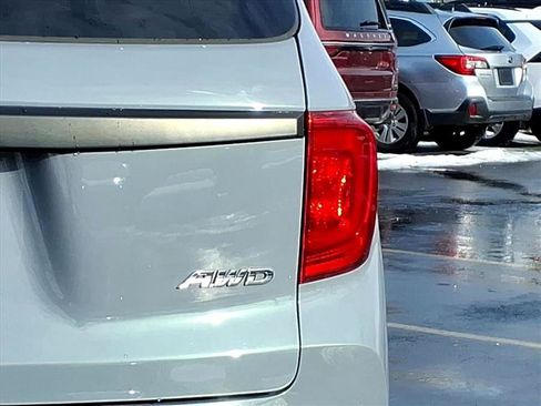 Used 2022 Honda Passport EX-L image 8