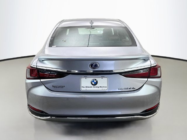 Used 2022 Lexus ES 300h w/ Premium Package FWD image 6