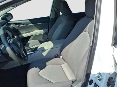 Used 2023 Toyota Camry LE FWD image 16