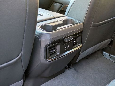 Used 2022 GMC Sierra 1500 AT4 w/ AT4 Preferred Package image 31