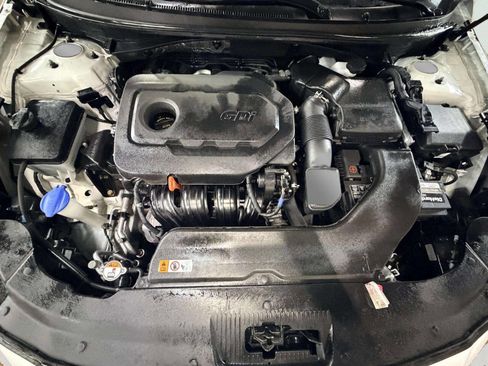 Used 2017 Hyundai Sonata Sport w/ Cargo Package image 12