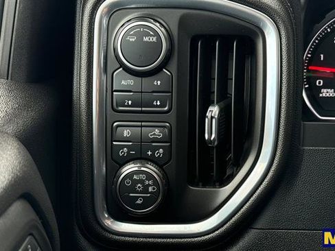 Used 2022 Chevrolet Silverado 3500 LTZ w/ LTZ Plus Package image 32