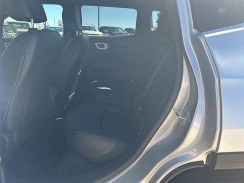 New 2026 Jeep Compass Latitude AWD/4WD image 11