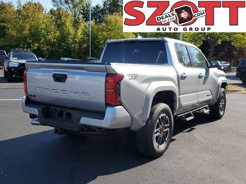 New 2025 Toyota Tacoma TRD Sport image 4