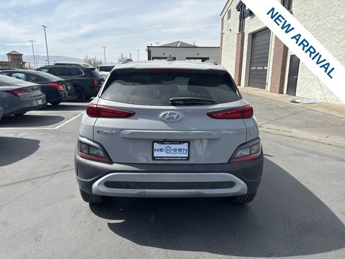 Used 2023 Hyundai Kona SEL image 4