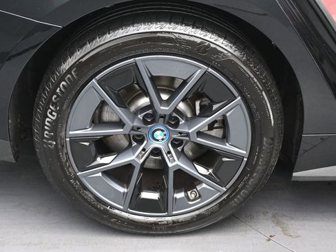 Used 2024 BMW i4 eDrive40 w/ Premium Package RWD image 39