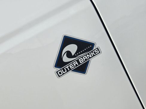 Used 2023 Ford Bronco Outer Banks w/ Sasquatch Package image 11