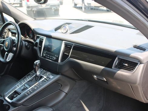 Used 2018 Porsche Macan S AWD/4WD image 29