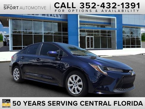 Used 2022 Toyota Corolla LE FWD image 1