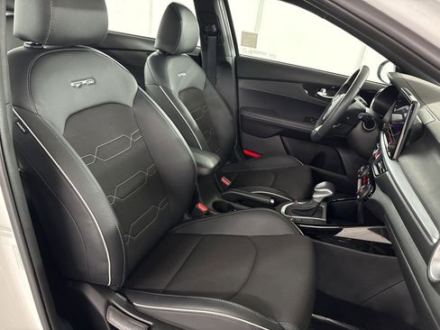 Used 2023 Kia Forte GT-Line FWD image 31