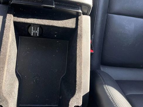 Used 2016 Porsche Panamera 4S image 19