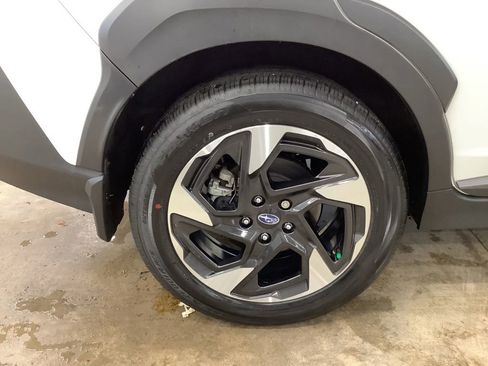 Used 2025 Subaru Crosstrek 2.5i Limited AWD/4WD image 21