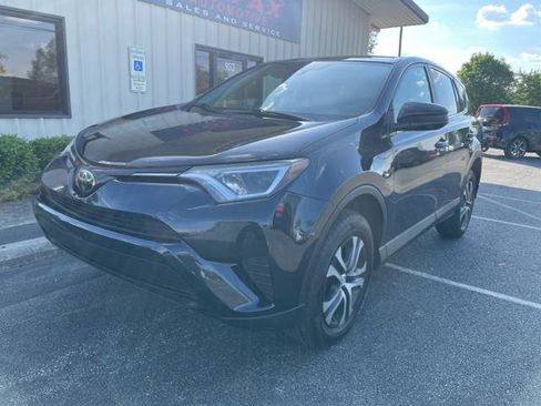 Used 2018 Toyota RAV4 LE w/ All Weather Liner Package image 2