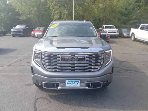 Used 2024 GMC Sierra 1500 Denali w/ Denali Reserve Package image 8