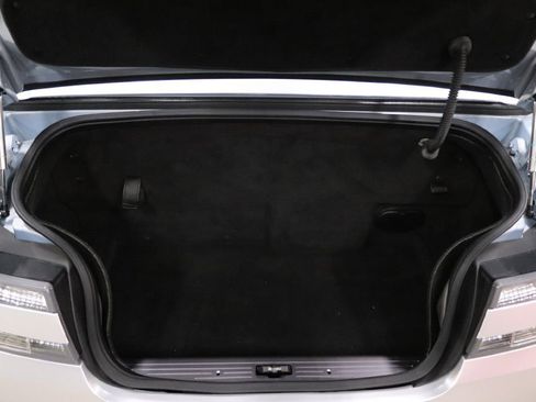 Used 2013 Aston Martin DB9 Volante image 9