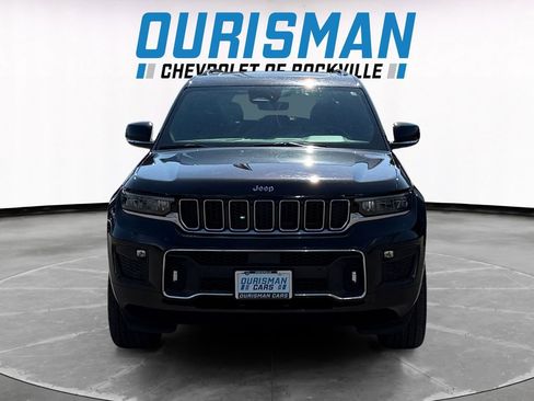 Used 2023 Jeep Grand Cherokee L Overland w/ Luxury Tech Group IV AWD/4WD image 8