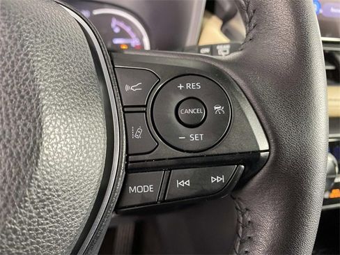 Used 2024 Toyota RAV4 XLE image 17