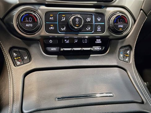 Used 2019 Chevrolet Suburban Premier w/ Max Trailering Package AWD/4WD image 22