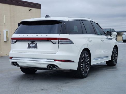 New 2025 Lincoln Aviator Black Label image 5