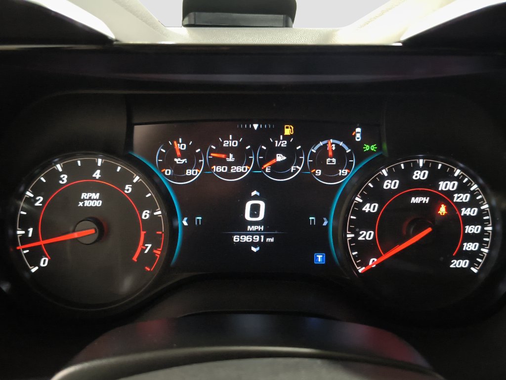 Used 2016 Chevrolet Camaro SS RWD image 9