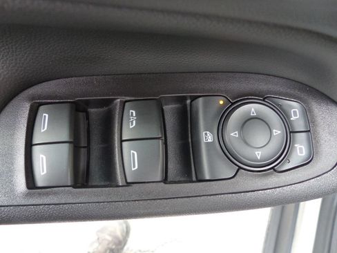 Used 2019 Chevrolet Equinox LT image 19