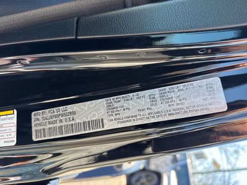 Used 2023 Jeep Wrangler Unlimited Sahara w/ Cold Weather Group image 28