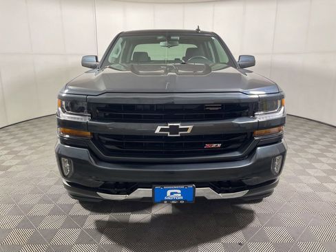 Used 2018 Chevrolet Silverado 1500 LT w/ All Star Edition image 3